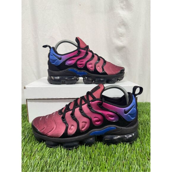 Nike Women’s Air Vapormax Plus Hyper Violet AO4550-001 size 9 - Picture 2 of 16